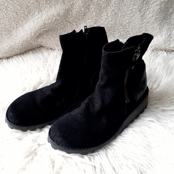 Fly London Mon Zip Boots Black Suede 